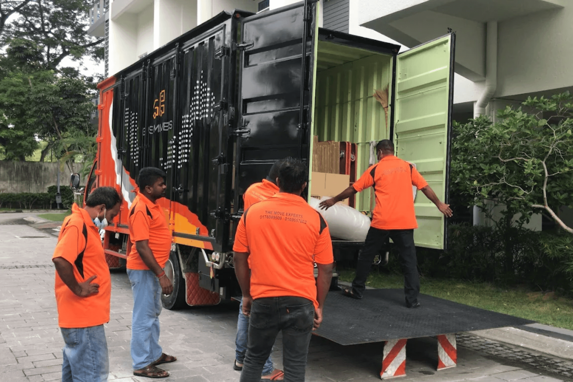 GPS Movers team work during house moving process